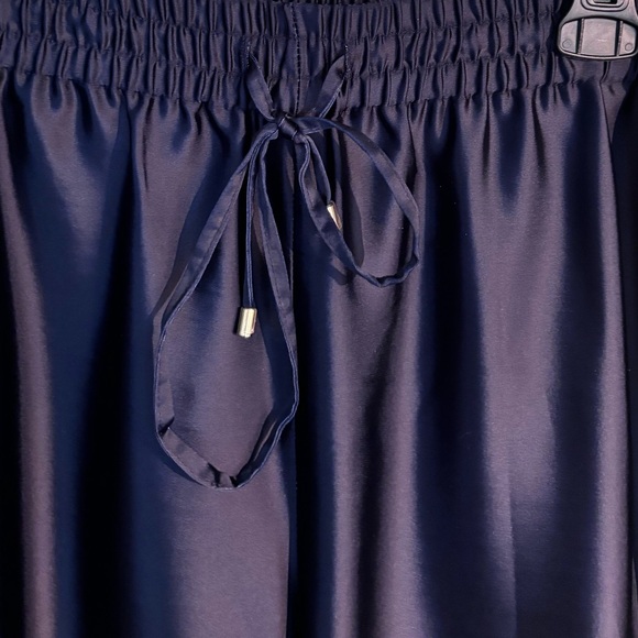 Ralph Lauren wide leg pants. - Picture 6 of 9